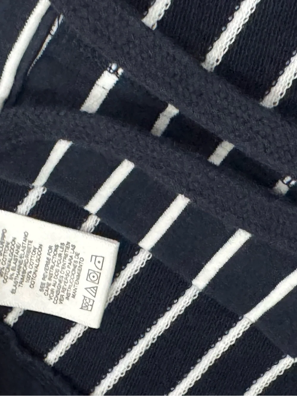 Michael Kors Navy White Striped Knit Shorts Size M Soft Stretch Lounge